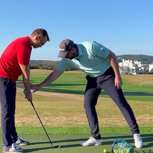 Objednejte si golfový trénink s Gonzalo Sánchezem. Sezóna začíná!